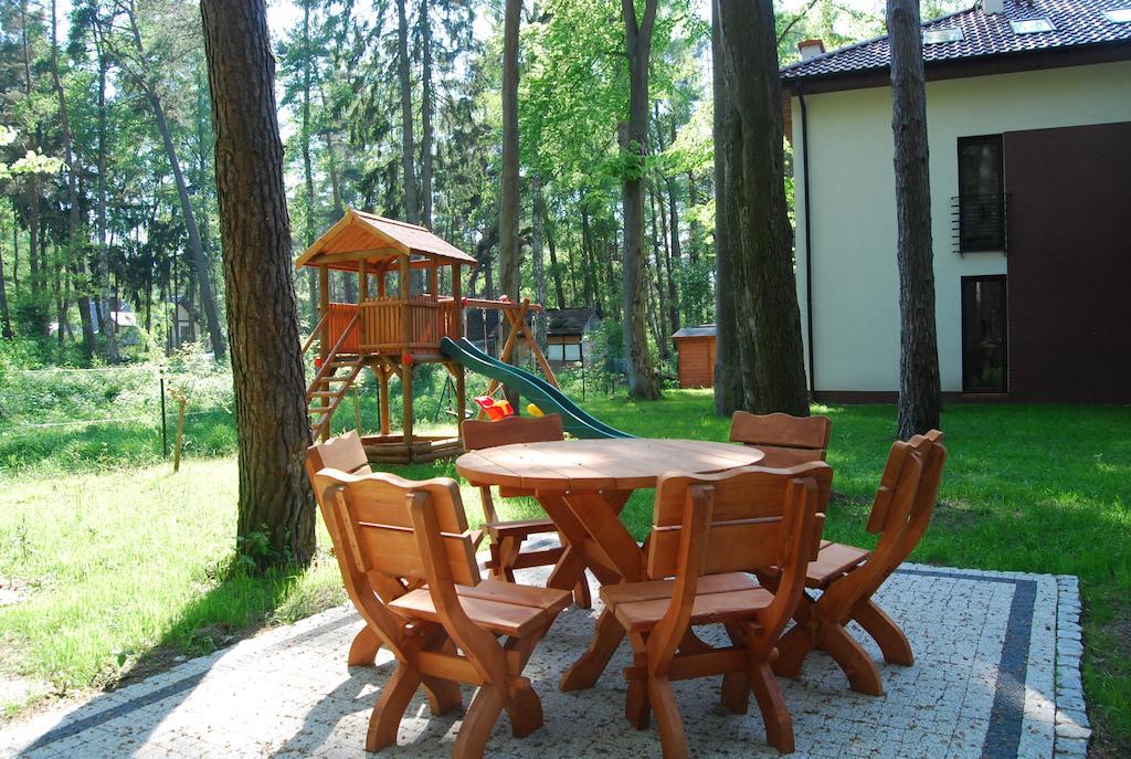 Villa Veell - Tylko 4 Minuty Od Pieknej Szerokiej Plazy 波别罗沃 外观 照片